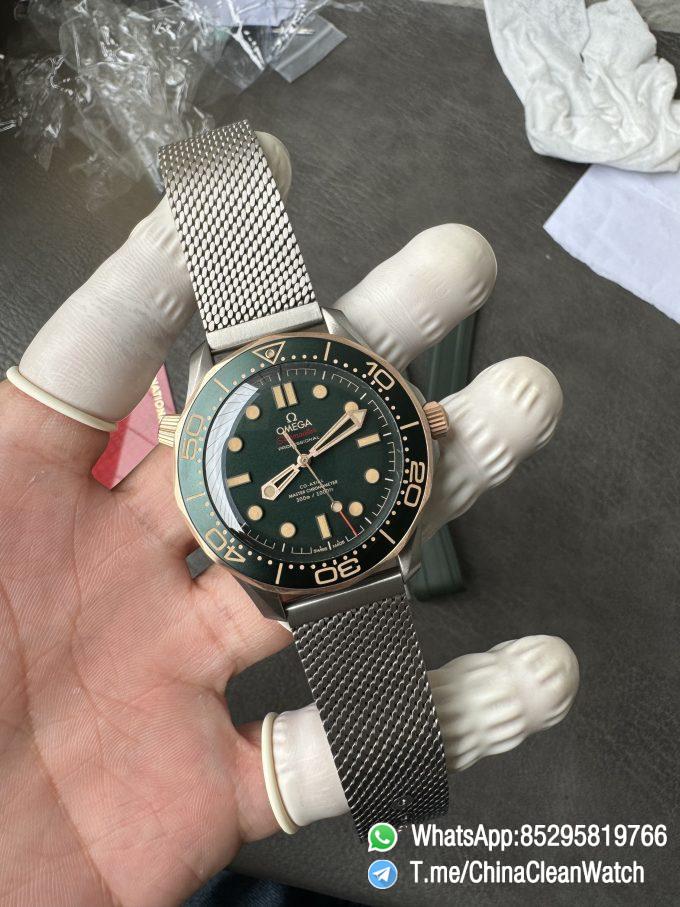 VSF Omega Seamaster Diver 300M 42mm Green Dial Titanium Bronze Gold Case Titanium Mesh Bracelet SuperClone 8806 Movement 03
