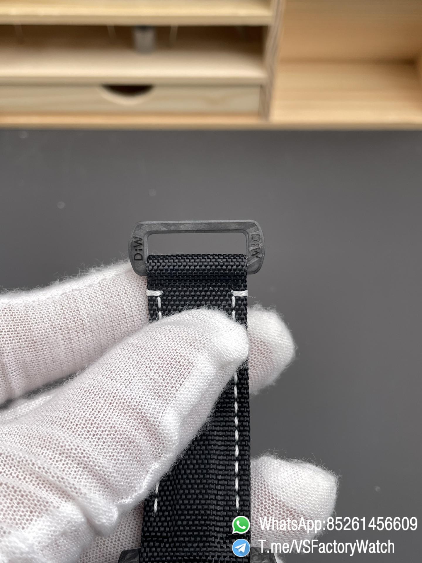 VSF Role Submariner DiW 40mm Black Carbon Case Black Carbon Bezel Black Carbon Dial on Black Nylon Strap DanDong 3135 Movement 06 VSF Role Submariner DiW 40mm Black Carbon Case Black Carbon Bezel Black Carbon Dial on Black Nylon Strap DanDong 3135 Movement 06