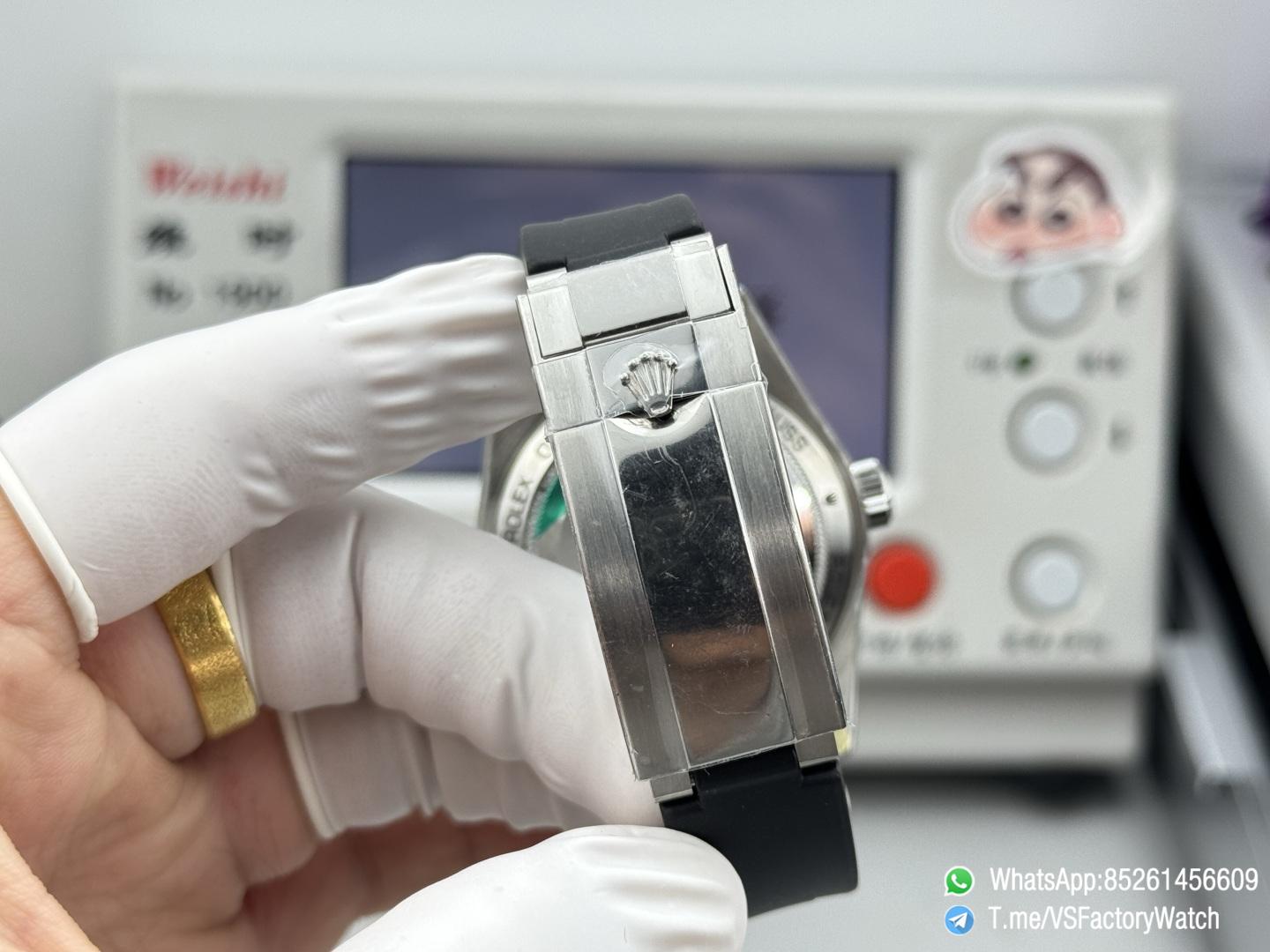 VSF Watch Milgauss 116400 Black Dial Lightning Second Hand Green Crystal Steel Case Smooth Bezel Black Rubber Strap VS3131 Movement 10 VSF Watch Milgauss 116400 Black Dial Lightning Second Hand Green Crystal Steel Case Smooth Bezel Black Rubber Strap VS3131 Movement 10